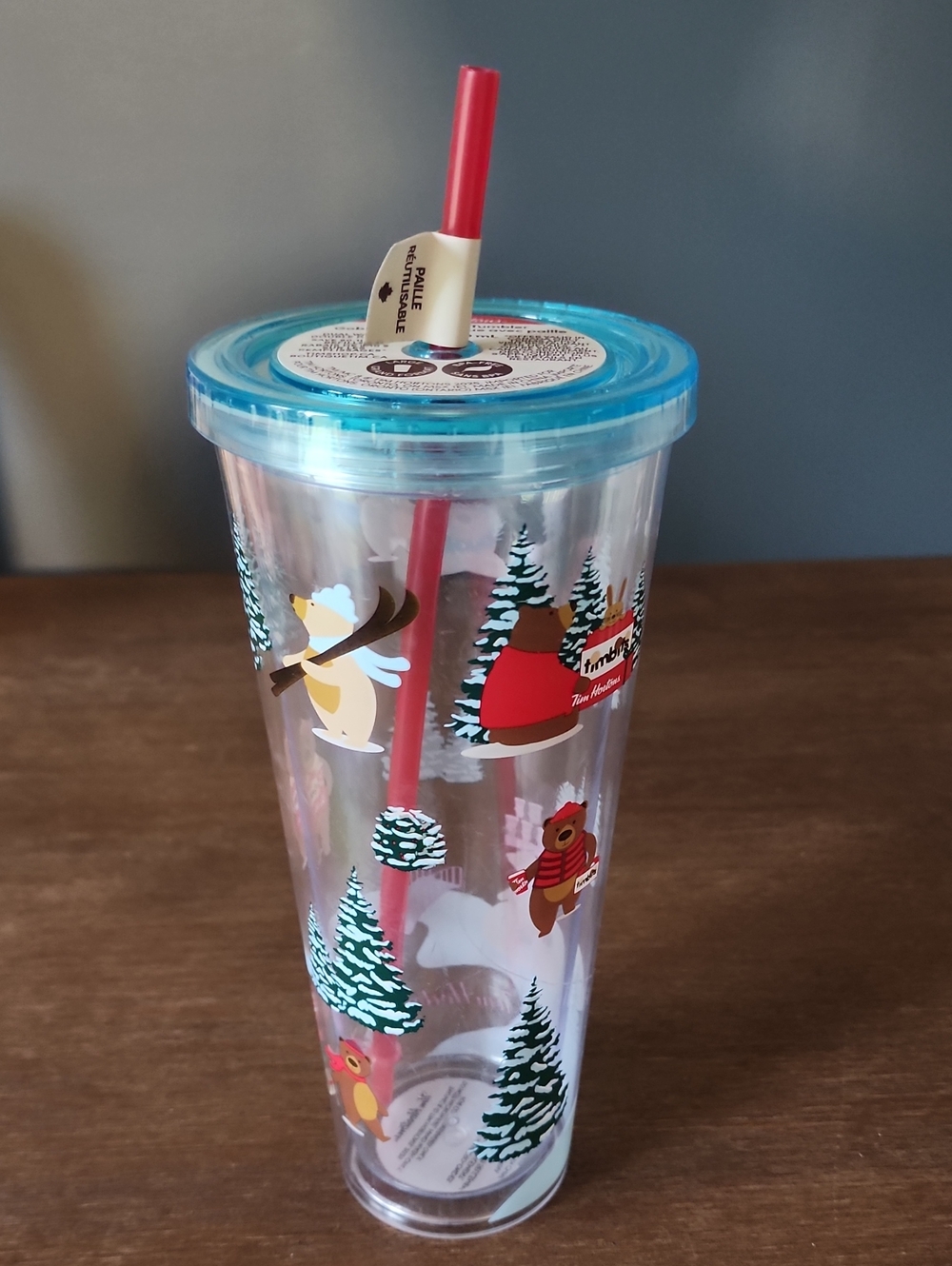 BNWT Holiday Bear and Pine Trees Reusable Tumbler with Blue Lid and Red Straw